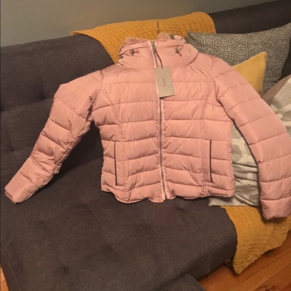 *Zara Puffer Jacket 🌸👚 - Picture 3 of 8